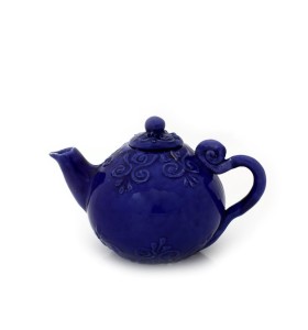 Čajník, guľatý modrý , vzor vo farbe, zatočené uško