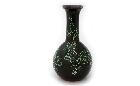 Nagy barna váza, szőlő díszítéssel